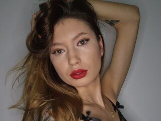 fingering camgirl video ElliaBellamy