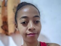 girl cam nude ElodieRazafi