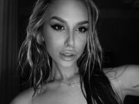 webcam babe chat room ElysiaXo