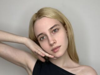 naked cam girl gallery EmmaHurriet