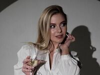 beautiful webcamgirl ErleneBlakeman