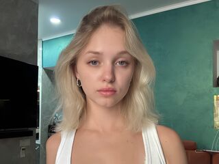 dirty cam show EveMorrison