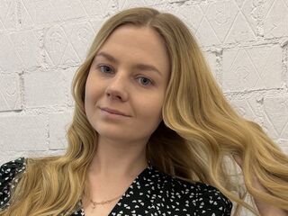 striptease cam FeleciaRewerts