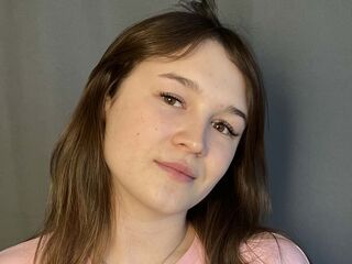 shaved pussy cam FlossieStudwell