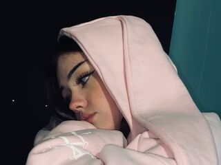 hot cam girl masturbating with dildo FredrickaBlush