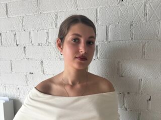 teaser chat GeralynMcgloster