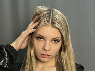 naked cam girl fingering pussy GlendaLabeau