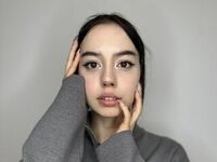 cam slut chat room HannahDinizo