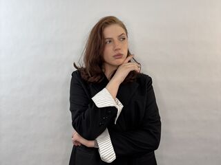 hot naked cam girl IzolaDonawa
