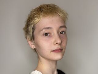 shower cam JenelleBarette