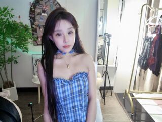 hot cam girl masturbating with vibrator JennaLena