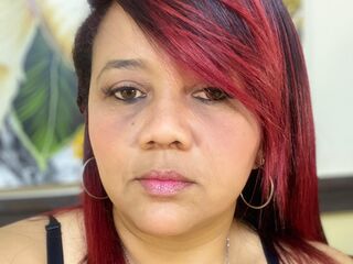 naked girl with webcam masturbating with dildo JennyMatters