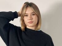 cam girl sexchat JoyeLatin