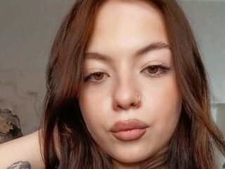 hot cam girl spreading pussy JulioCorner