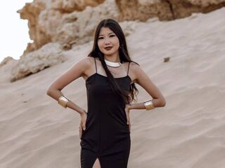 camgirl playing with sex toy KareyKravetsky