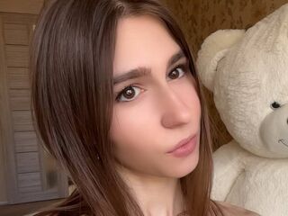 camgirl spreading pussy KarieChuong