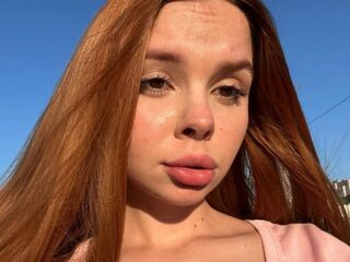 shaved pussy cam KarinaSavastru