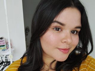 naked camgirl KarlieStanford