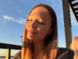 naked cam girl masturbating KatharineDeakyne