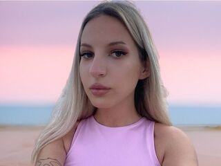 naked cam live KiraLopes