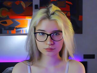livecam photo KiraSerene