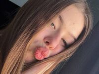 naked cam girl masturbating with sextoy KristiGroun