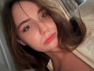 free jasmin livecam KyungInguardsen
