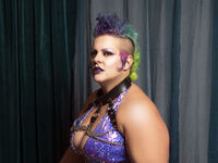 camslut spreading pussy LadyCoquine