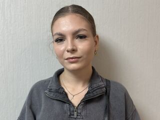 free jasmin sex webcam LauraTang