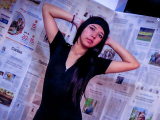 camgirl webcam picture LayraNoir