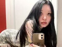 camgirl masturbating with dildo LeinBone