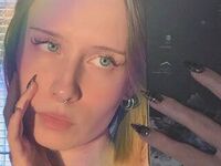 beautiful girlcam LeonilaSeedorf
