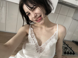 mastubating web cam girl LesterCaltabiano