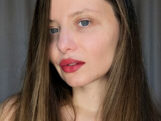 naked girl with webcam masturbating with sextoy LiaNeoka