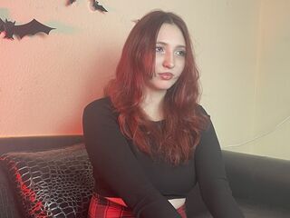 hot cam slut LindaMarrier