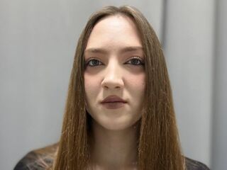 naked cam girl picture LisanBrown