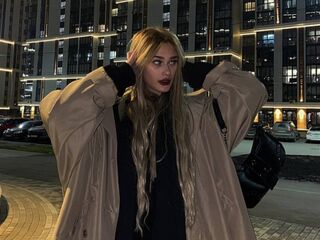 livesex cam girl LizaKitchin