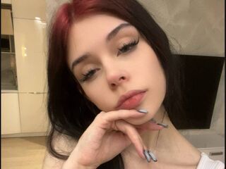 camgirl masturbating LoraBrow