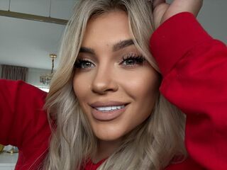 cam girl picture LorennaRyan