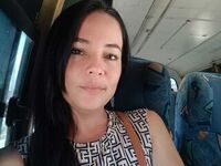 live webcam performer LunaBejarano