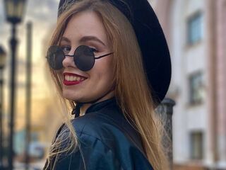 camsex pic MaiaOshman