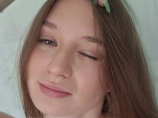 naughty camgirl masturbating with dildo MargoValli