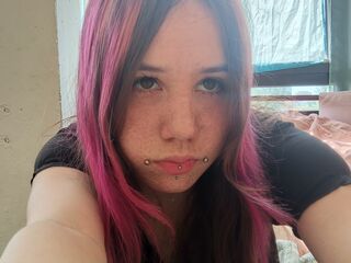 hot strip tease webcam MariNowak