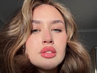 chat room photo MarielleDefalco