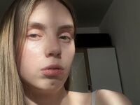 live webcam model MarinaVeselova