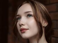 nude gamgirl MarlineRose