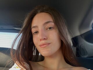 free webcam chatroom MaryannLiquori