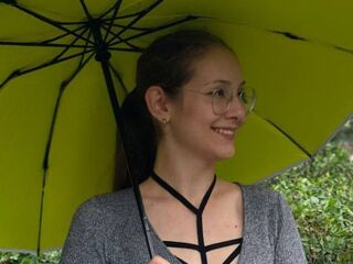 cam girl masturbating with sextoy MayDavidge