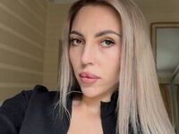 live teaser web cam MelisaDee
