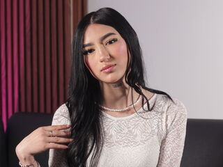 nude webcamgirl photo MiaFerreira